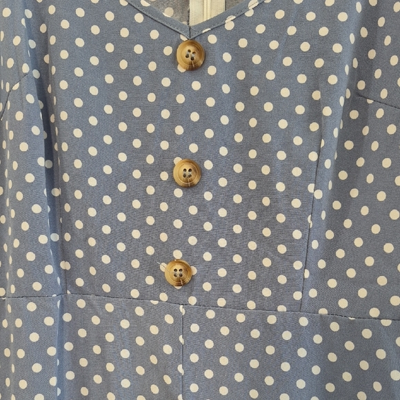 Women Button-Down Dress - Blue, Size M - Picture 5 of 13